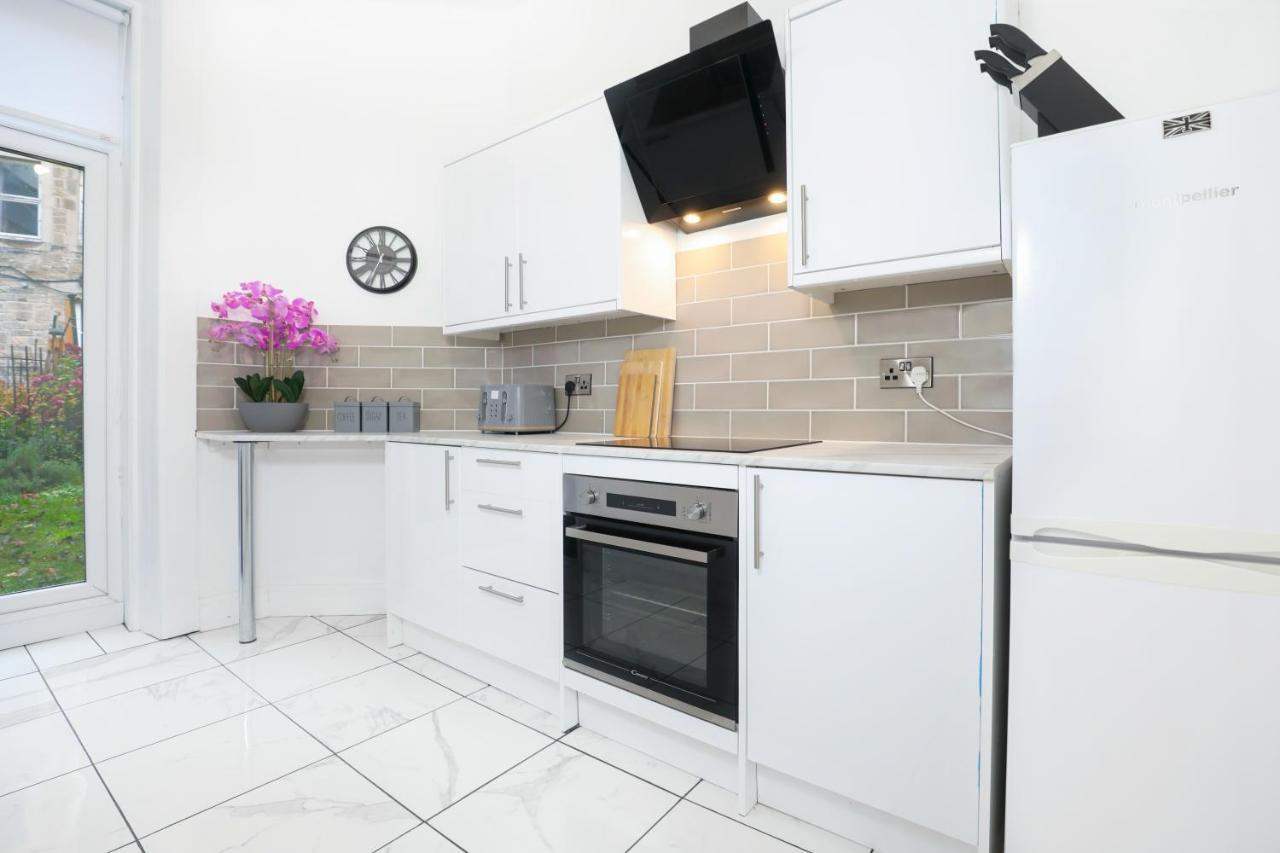 Stunning Modern 3 Bedroom Apartment Edinburgh Bagian luar foto