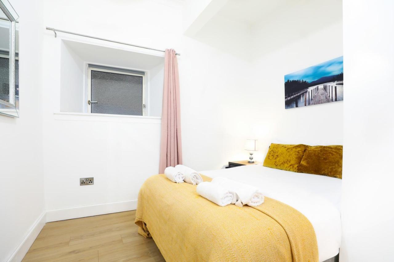 Stunning Modern 3 Bedroom Apartment Edinburgh Bagian luar foto