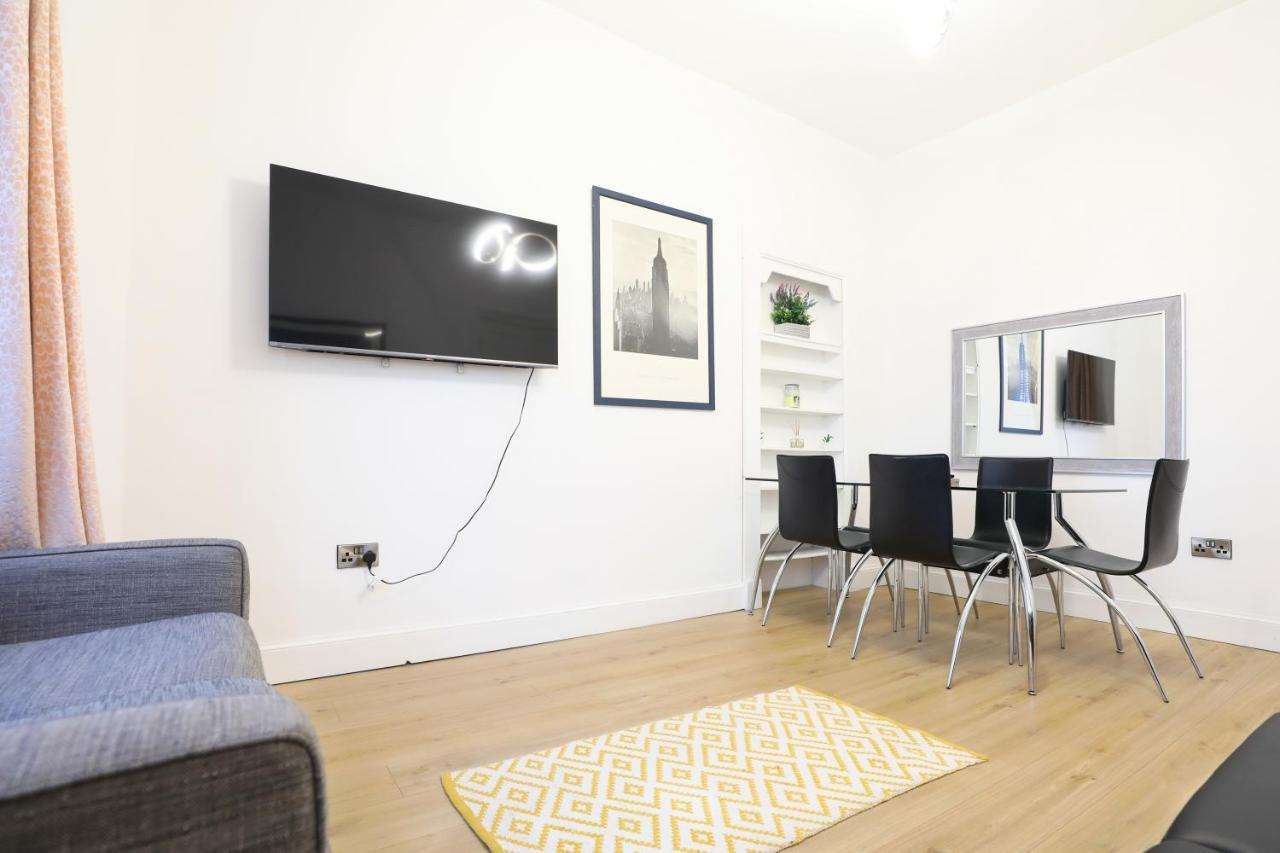 Stunning Modern 3 Bedroom Apartment Edinburgh Bagian luar foto