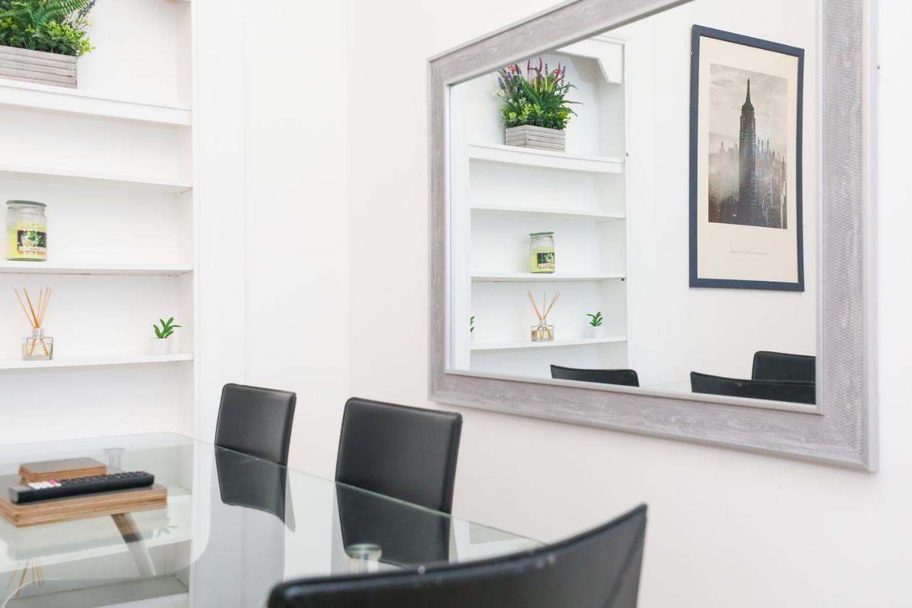 Stunning Modern 3 Bedroom Apartment Edinburgh Bagian luar foto