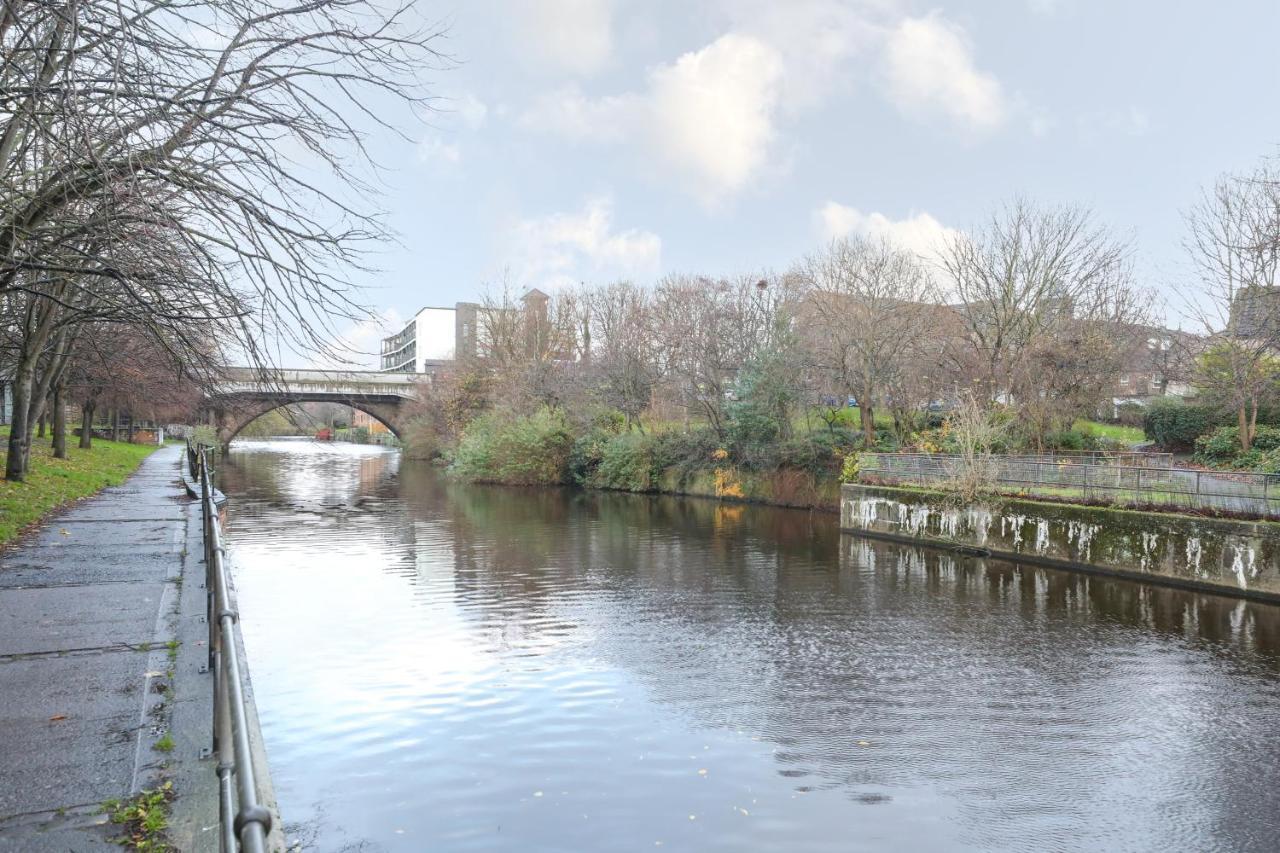 Stunning Modern 3 Bedroom Apartment Edinburgh Bagian luar foto