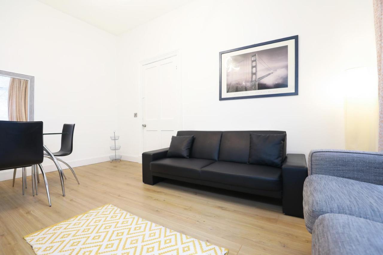Stunning Modern 3 Bedroom Apartment Edinburgh Bagian luar foto