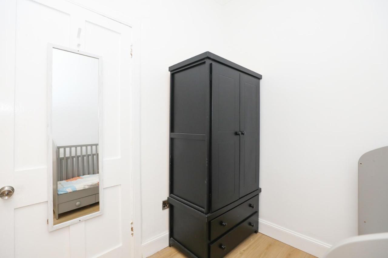 Stunning Modern 3 Bedroom Apartment Edinburgh Bagian luar foto