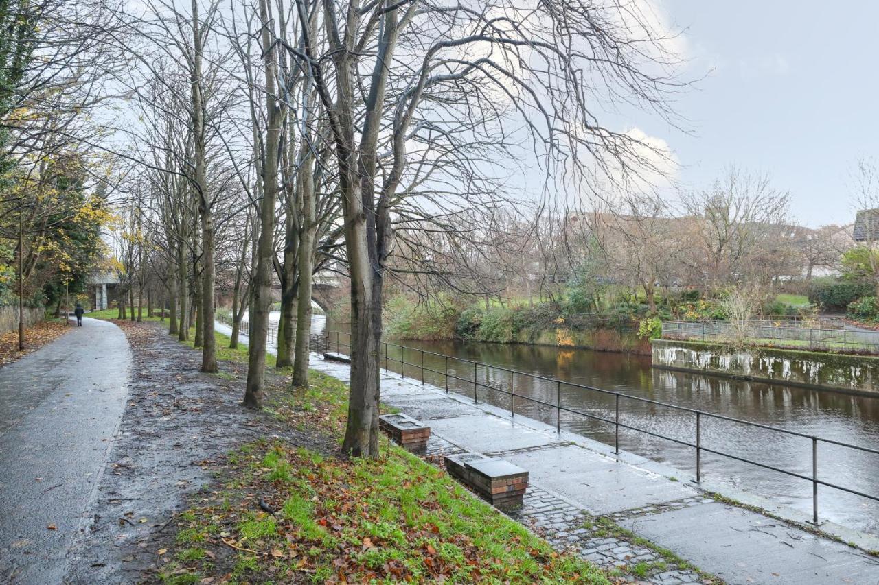 Stunning Modern 3 Bedroom Apartment Edinburgh Bagian luar foto